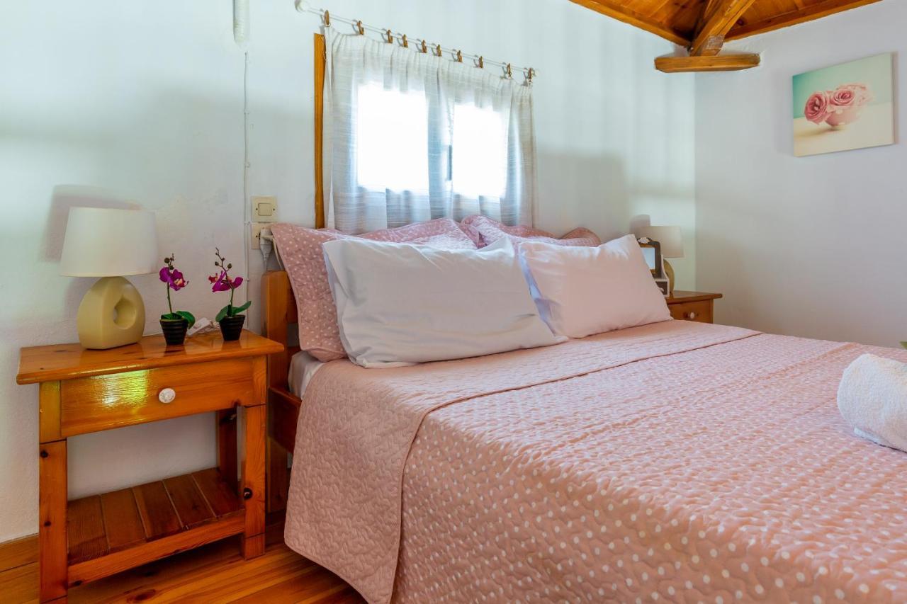 Smaragdi Rooms And Studios Σκόπελος Εξωτερικό φωτογραφία