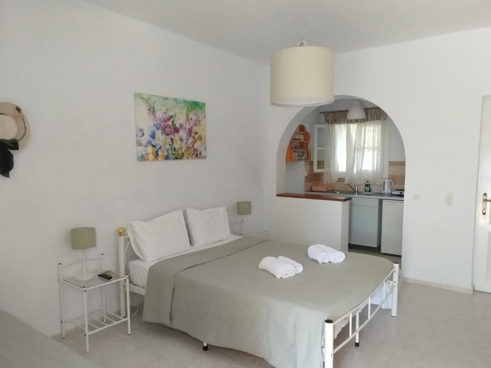 Smaragdi Rooms And Studios Σκόπελος Δωμάτιο φωτογραφία