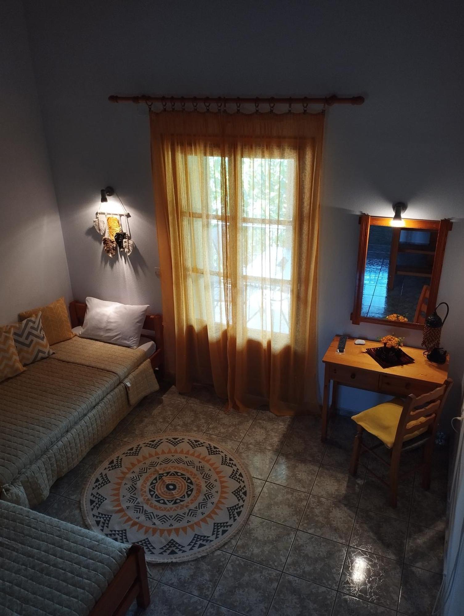 Smaragdi Rooms And Studios Σκόπελος Δωμάτιο φωτογραφία