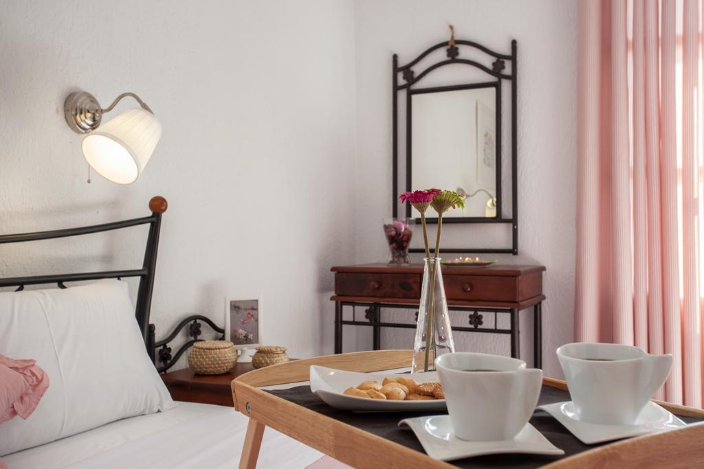 Smaragdi Rooms And Studios Σκόπελος Εξωτερικό φωτογραφία