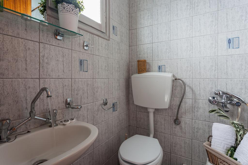 Smaragdi Rooms And Studios Σκόπελος Εξωτερικό φωτογραφία