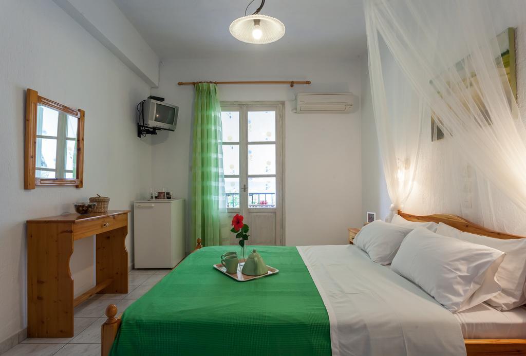 Smaragdi Rooms And Studios Σκόπελος Εξωτερικό φωτογραφία