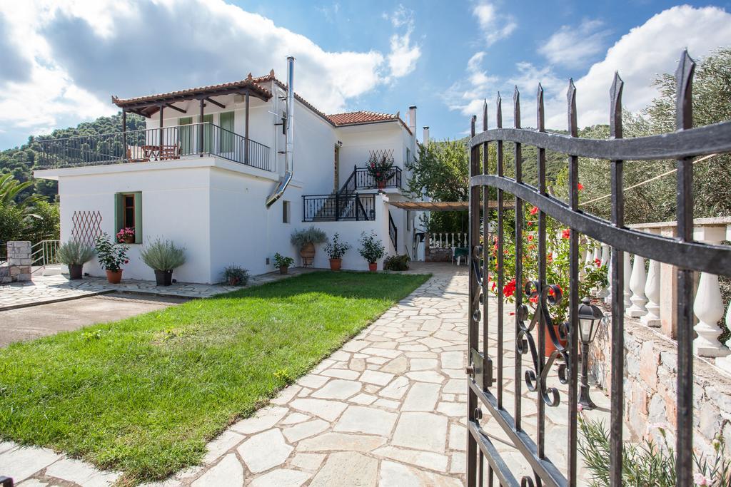 Smaragdi Rooms And Studios Σκόπελος Εξωτερικό φωτογραφία